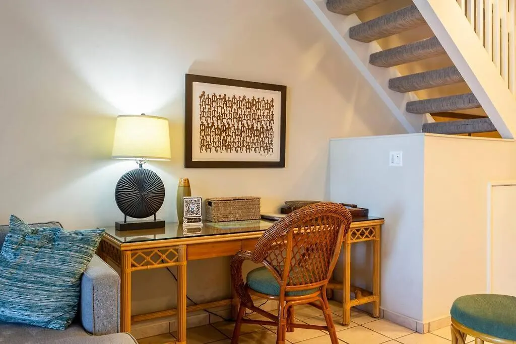 Hale Mahina B403- Beautiful 2 Bedroom Oceanfront Condo, Private Beach, Farmers Market, And More Kahana