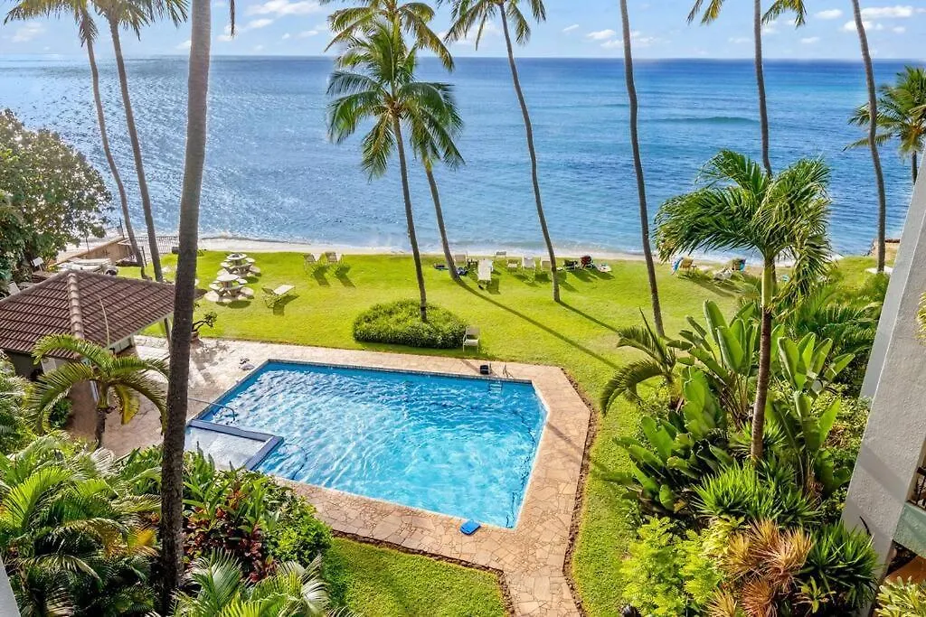 Hale Mahina B403- Beautiful 2 Bedroom Oceanfront Condo, Private Beach, Farmers Market, And More Kahana